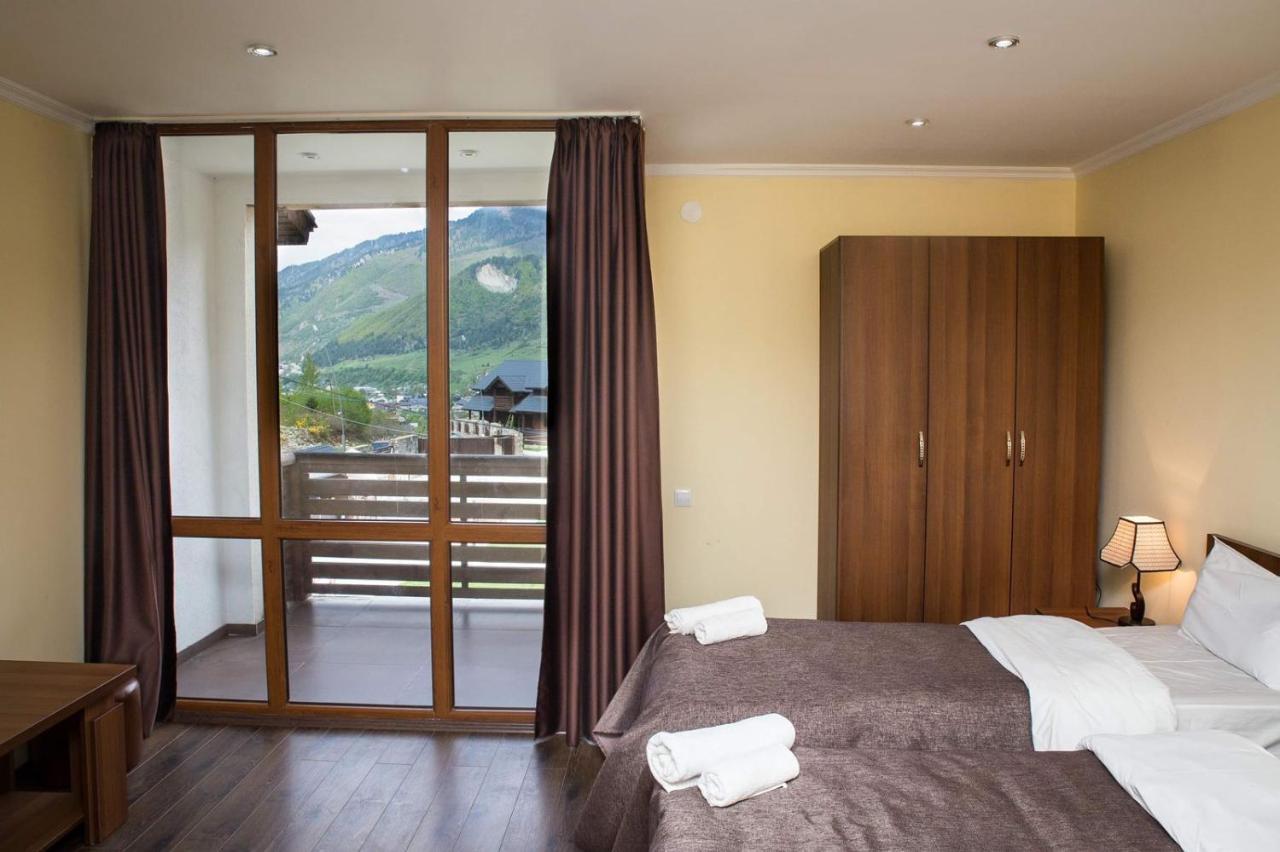 Hotel Banguriani Mestia Extérieur photo