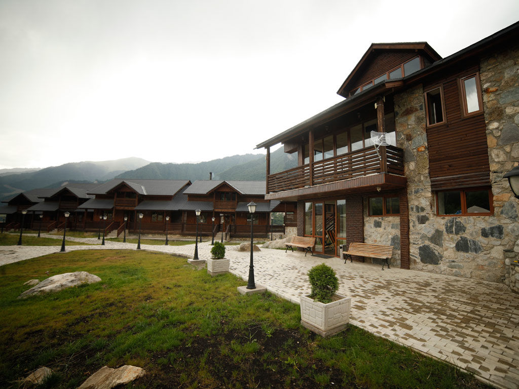 Hotel Banguriani Mestia Extérieur photo