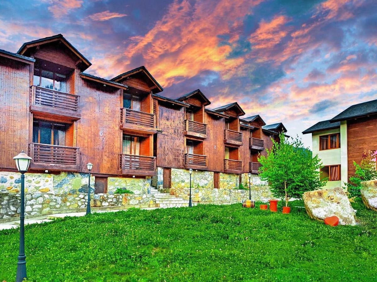 Hotel Banguriani Mestia Extérieur photo